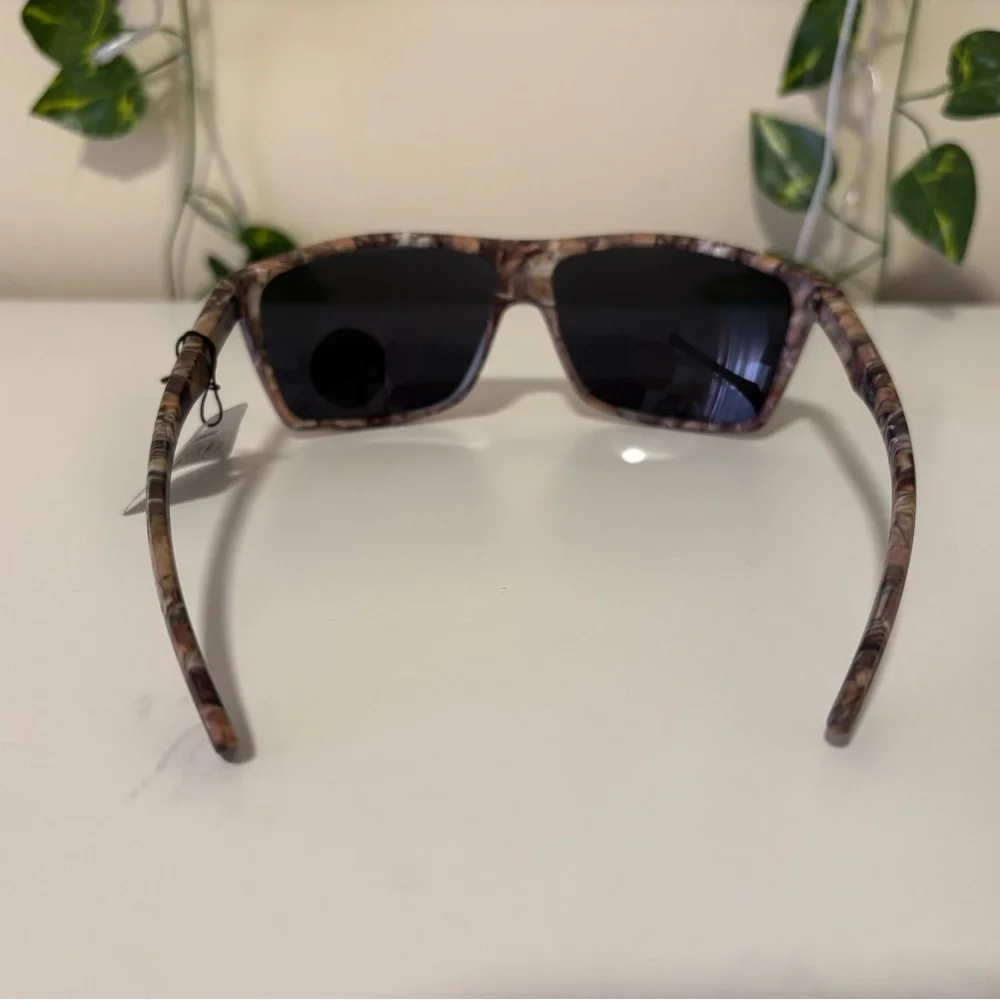 Realtree Camo Frame Sunglasses with Dark Smoke Lenses